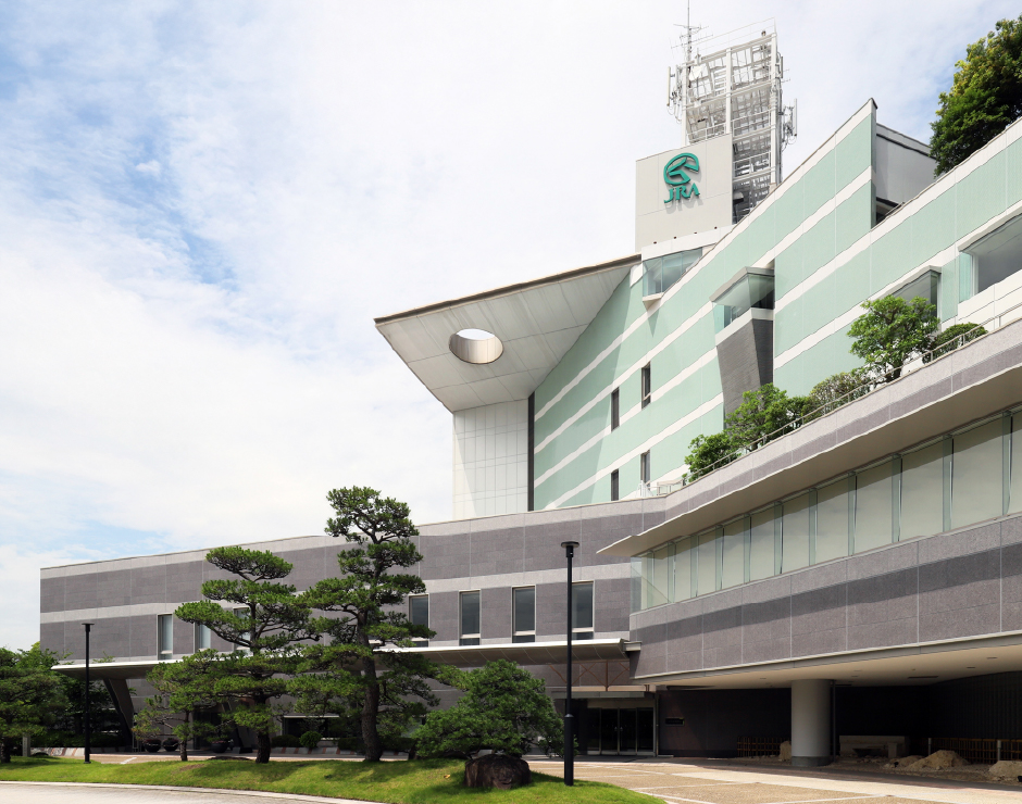 阪神競馬場スタンドリフレッシュ工事
