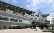 阪神競馬場スタンドリフレッシュ工事
