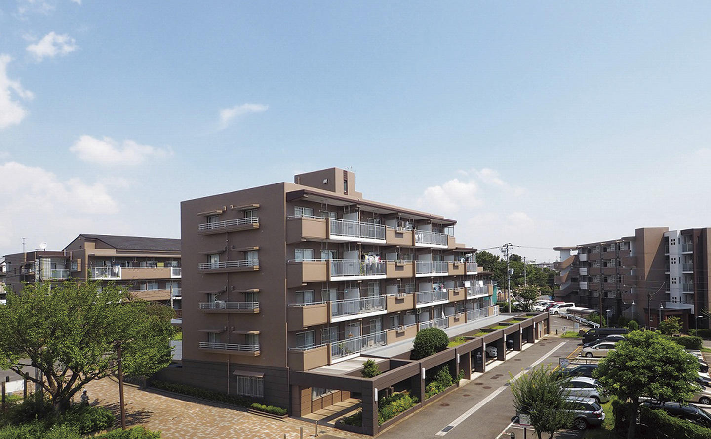 神奈川県横浜市・集合住宅